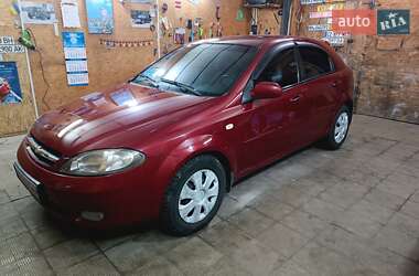 Хэтчбек Chevrolet Lacetti 2005 в Харькове