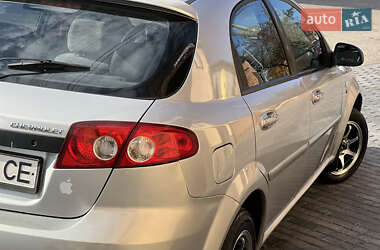 Хэтчбек Chevrolet Lacetti 2008 в 