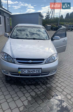 Хэтчбек Chevrolet Lacetti 2005 в Львове