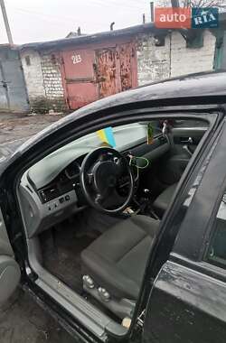 Седан Chevrolet Lacetti 2007 в Першотравенске