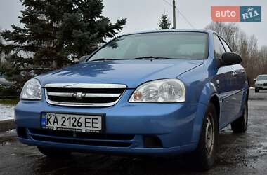 Седан Chevrolet Lacetti 2005 в Києві