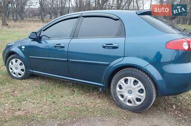 Хетчбек Chevrolet Lacetti 2008 в 