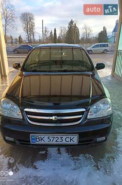 Седан Chevrolet Lacetti 2006 в Сарнах