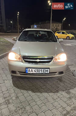 Седан Chevrolet Lacetti 2005 в Києві