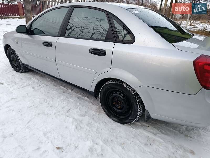 Седан Chevrolet Lacetti 2004 в Дрогобыче