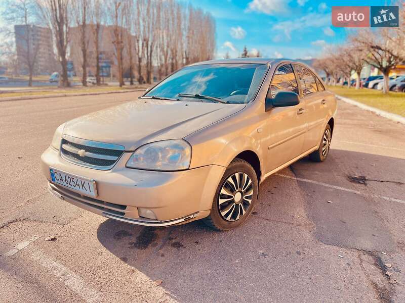 Седан Chevrolet Lacetti 2004 в Черкасах