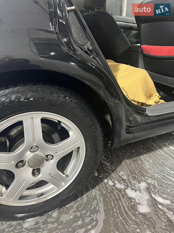 Седан Chevrolet Lacetti 2007 в Кривому Розі фото 13 Седан Chevrolet Lacetti 2007 в Кривому Розі