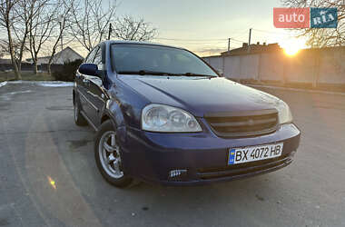 Седан Chevrolet Lacetti 2006 в Волочиську