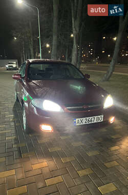 Хэтчбек Chevrolet Lacetti 2006 в 