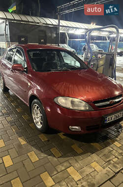 Хэтчбек Chevrolet Lacetti 2006 в 