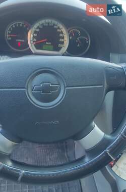 Седан Chevrolet Lacetti 2011 в 
