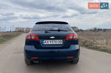 Хетчбек Chevrolet Lacetti 2008 в 