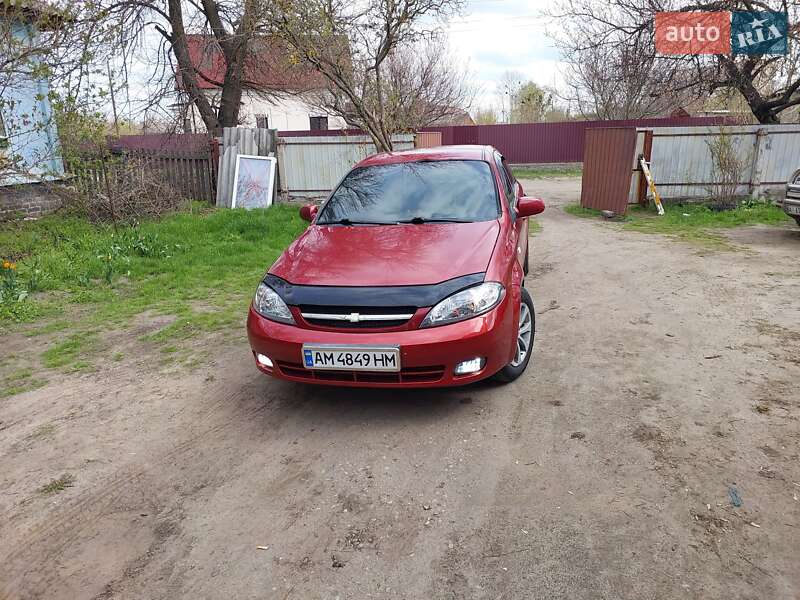 Хэтчбек Chevrolet Lacetti 2006 в Изюме