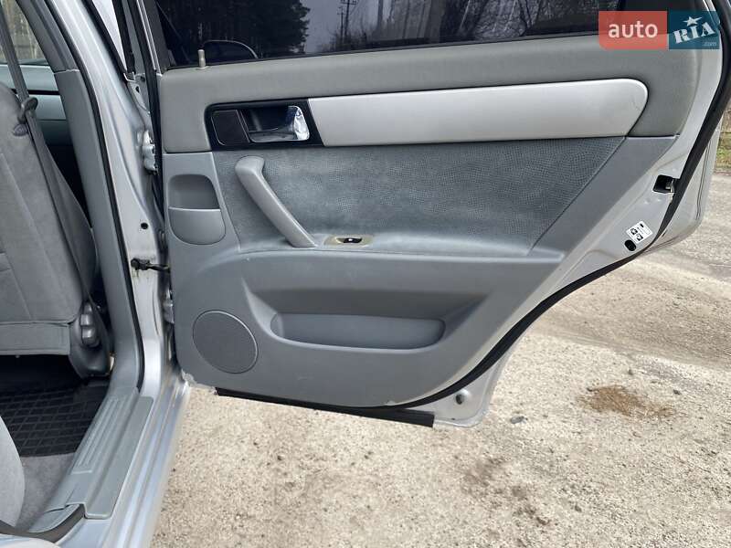 Седан Chevrolet Lacetti 2006 в Киеве