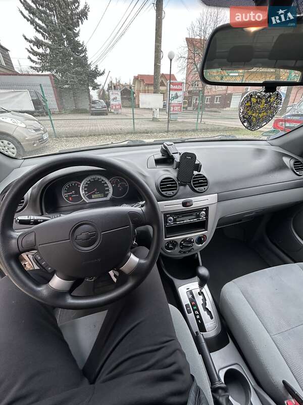 Хетчбек Chevrolet Lacetti 2006 в Коломиї