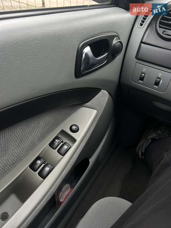 Хетчбек Chevrolet Lacetti 2006 в Коломиї