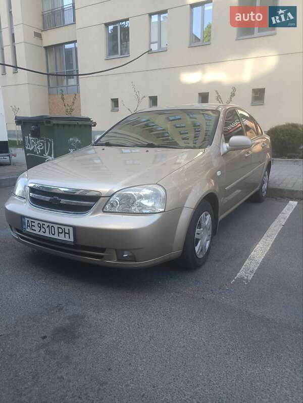 Седан Chevrolet Lacetti 2006 в Першотравенську