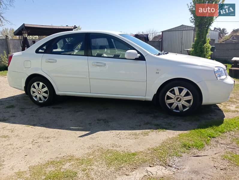 Седан Chevrolet Lacetti 2012 в Золотоноше