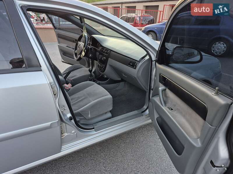 Седан Chevrolet Lacetti 2008 в Вінниці