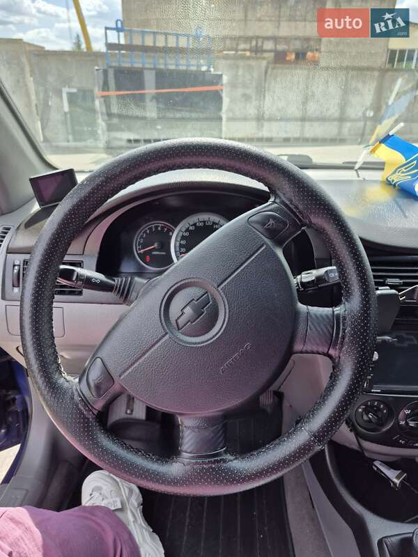 Седан Chevrolet Lacetti 2006 в Кропивницькому