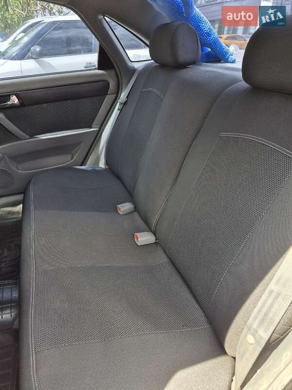 Седан Chevrolet Lacetti 2006 в Кропивницькому