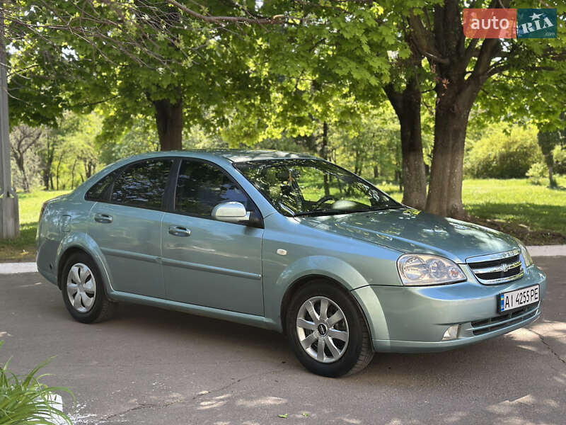 Седан Chevrolet Lacetti 2004 в Рівному