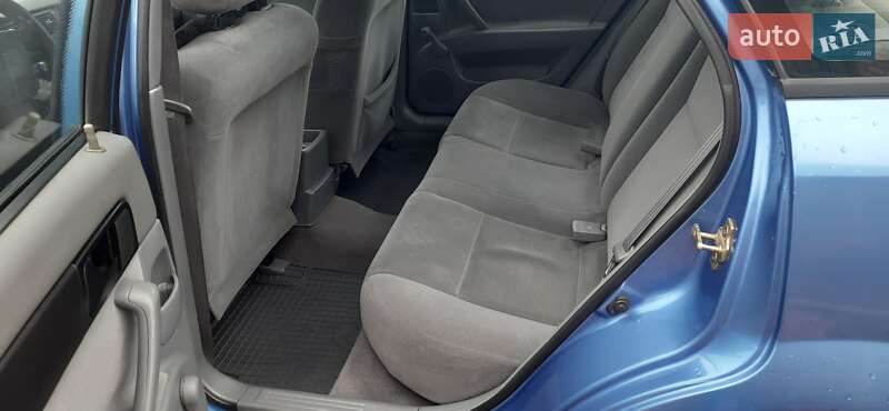 Седан Chevrolet Lacetti 2005 в Киеве