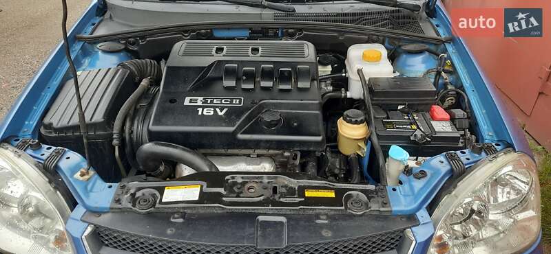 Седан Chevrolet Lacetti 2005 в Киеве