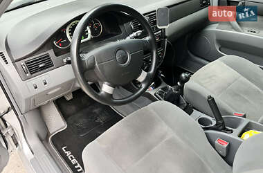 Седан Chevrolet Lacetti 2010 в 