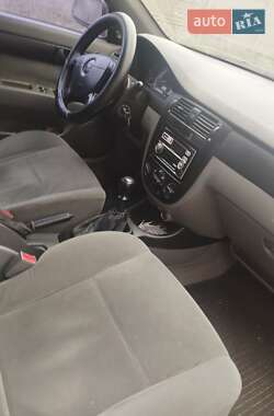 Седан Chevrolet Lacetti 2004 в 