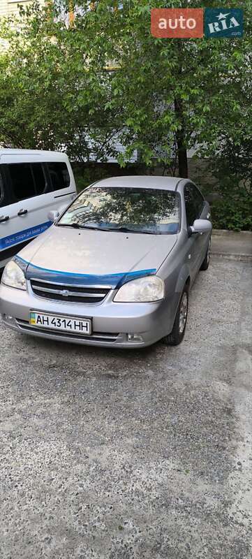 Седан Chevrolet Lacetti 2004 в 
