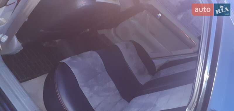 Седан Chevrolet Lacetti 2011 в Львові