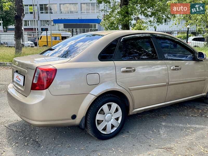 Седан Chevrolet Lacetti 2007 в Києві