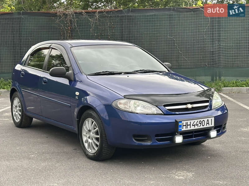 Хэтчбек Chevrolet Lacetti 2004 в Одессе