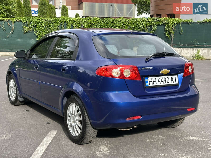 Хэтчбек Chevrolet Lacetti 2004 в Одессе
