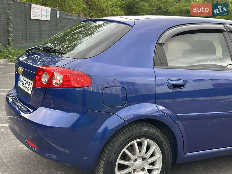 Хэтчбек Chevrolet Lacetti 2004 в Одессе