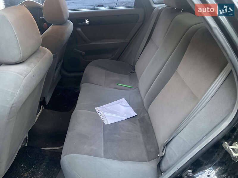 Седан Chevrolet Lacetti 2007 в Львове