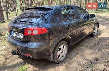 Хэтчбек Chevrolet Lacetti 2007 в 
