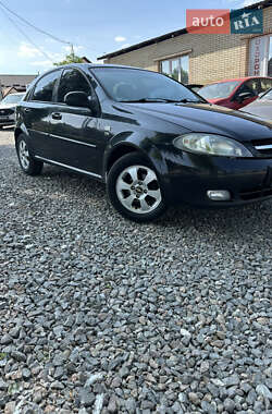 Хетчбек Chevrolet Lacetti 2008 в 