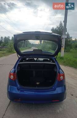 Хэтчбек Chevrolet Lacetti 2008 в 