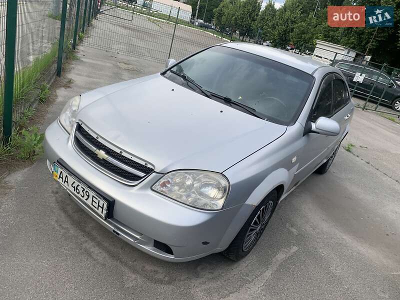 Chevrolet Lacetti 2004