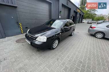 Седан Chevrolet Lacetti 2011 в 