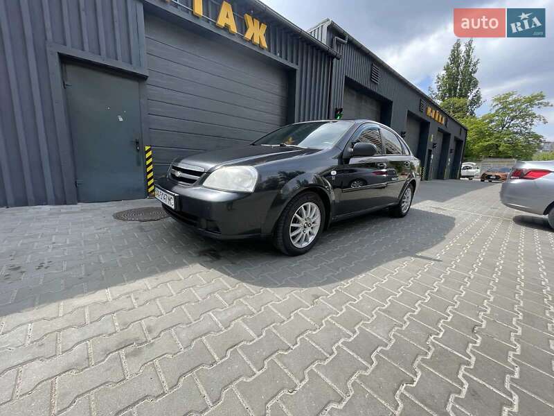 Седан Chevrolet Lacetti 2011 в Киеве