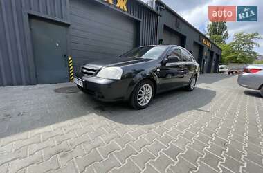 Седан Chevrolet Lacetti 2011 в 
