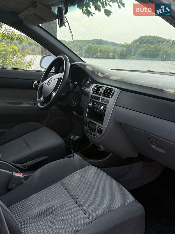Седан Chevrolet Lacetti 2008 в Василькові