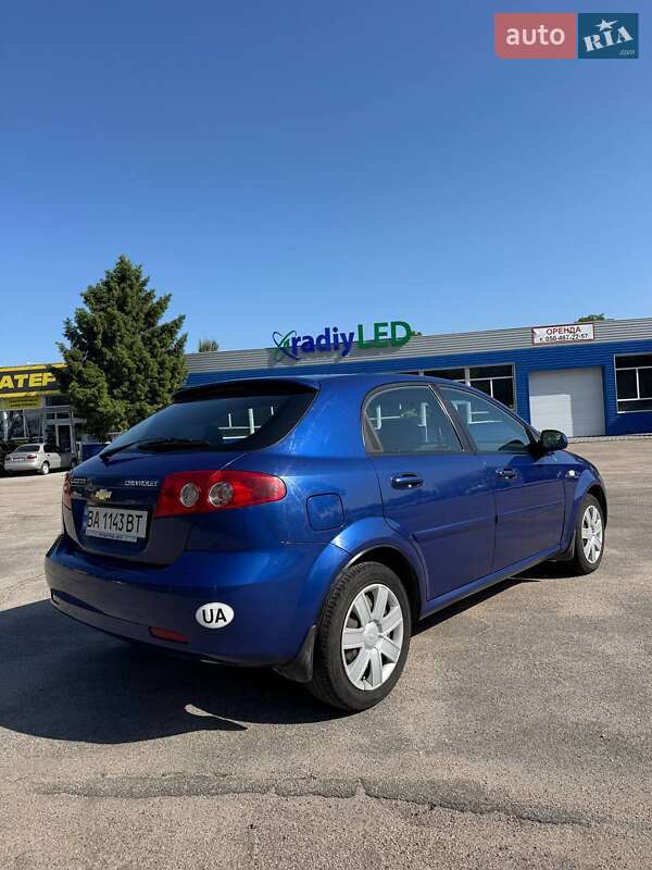 Хетчбек Chevrolet Lacetti 2005 в Кропивницькому