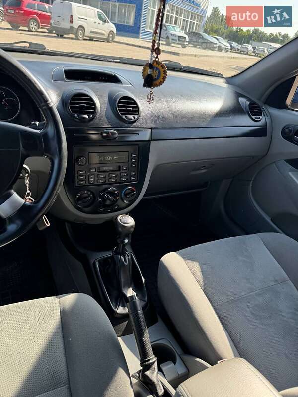 Хетчбек Chevrolet Lacetti 2005 в Кропивницькому