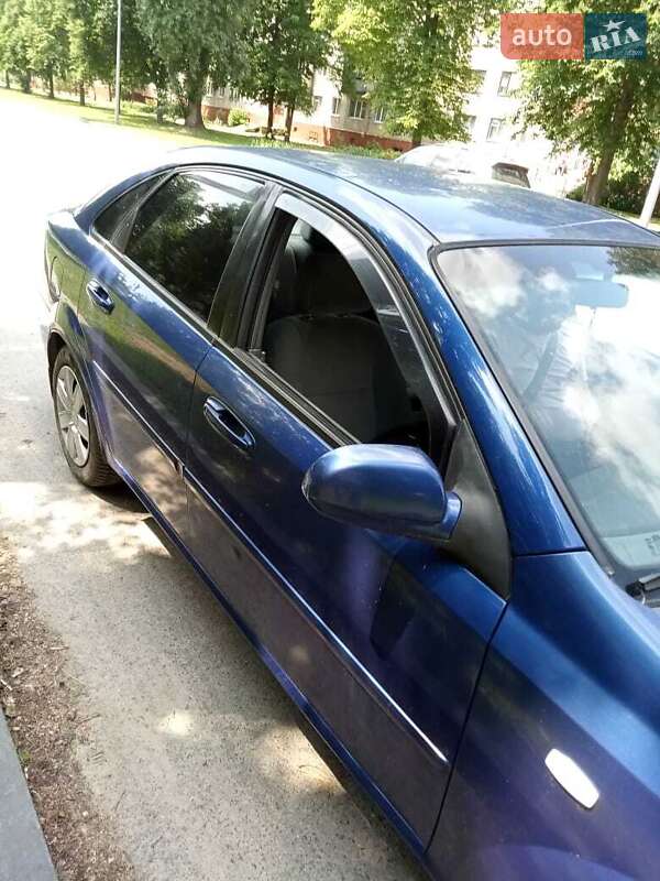 Хетчбек Chevrolet Lacetti 2007 в Чернігові