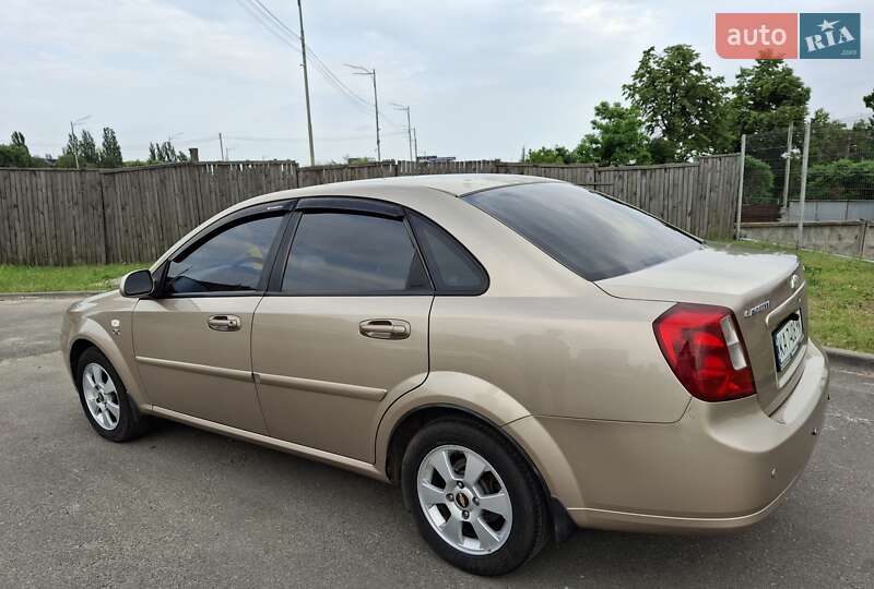 Седан Chevrolet Lacetti 2009 в Києві