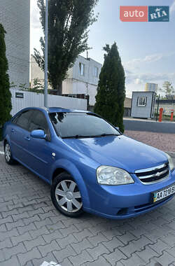 Седан Chevrolet Lacetti 2006 в Киеве